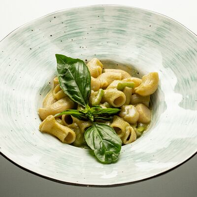 Ригатони с гребешками и спаржей в Итальянец по цене 1280 ₽