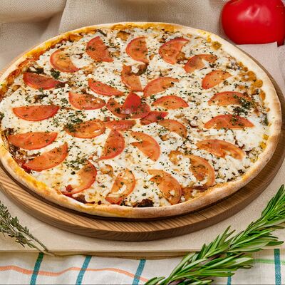 Маргарита в Food74 Court Суши Пицца по цене 715 ₽