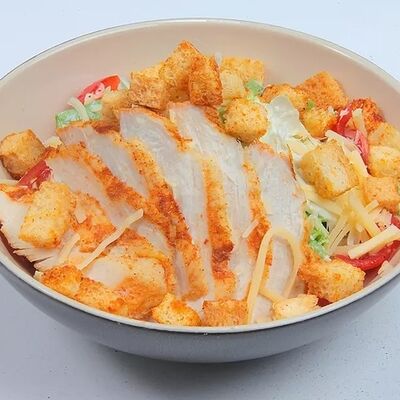 Салат Цезарь с куриным филе в Рис Экспресс по цене 595 ₽