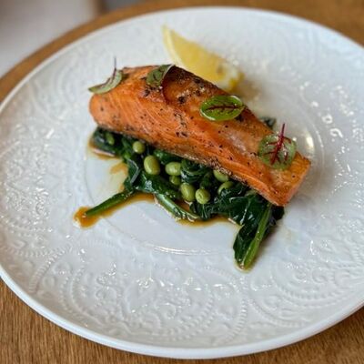 Стейк из лосося в Cook cafeshop по цене 1490 ₽