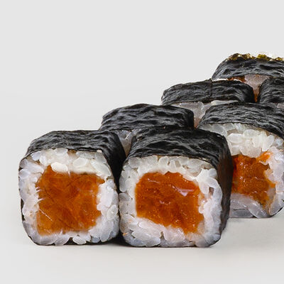 Ролл с лососем в СУШИБОКС по цене 332 ₽