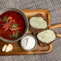 Борщ с говядиной в YUMMY