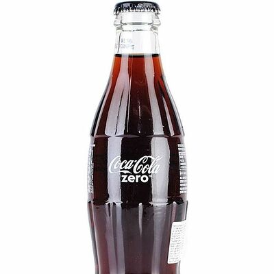 Coca-Cola Zero в Че Хотэли пили-ели по цене 390 ₽