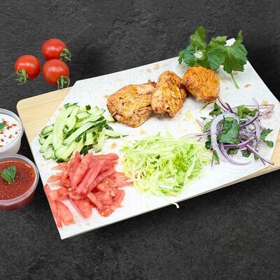 Шашлык из куриного филе в Донар на мангале по цене 420 ₽