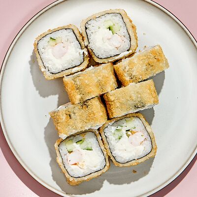 Жареный ролл Нагоя в Ostrov по цене 619 ₽