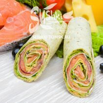 Сэндвич-ролл с лососем в SUSHKI по цене 399 ₽