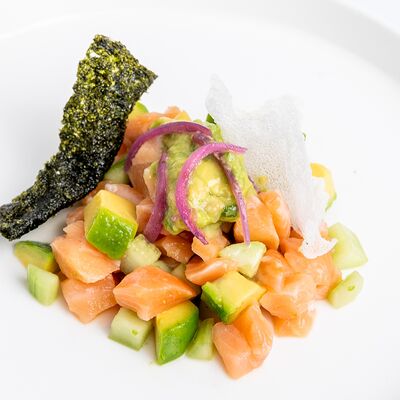 Тартар Лосось в Lilian's cafe по цене 790 ₽