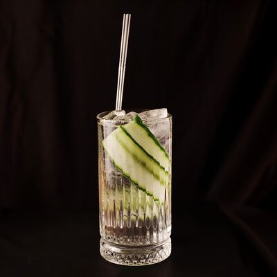 Огуречный лимонад в Тот самый бар по цене 190 ₽