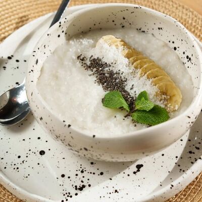 Рисовая каша с кокосом и бананомв En Ferio по цене 300 ₽