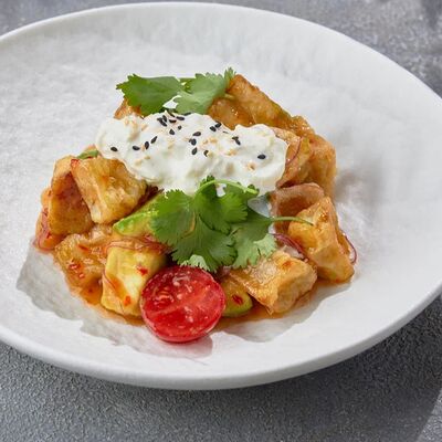 Салат с баклажаном и страчателлой в Come Mode Cafe по цене 950 ₽