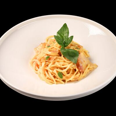 Спагетти карбонара в Beer & Fire Grill по цене 697 ₽