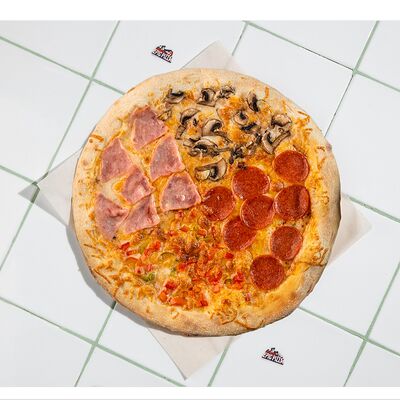 Пицца 4 вида в Epic Pizza по цене 1130 ₽