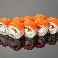 Филадельфия лайт с тигровой креветкой в OMAKASE SUSHI ROLLS