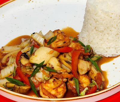 Вок Рис с морепродуктами в Pho Hoi An по цене 639 ₽