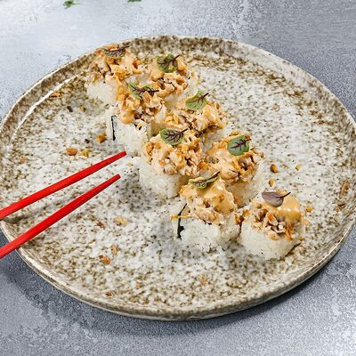 Чикен ролл с омлетом томаго и трюфельным терияки в Гастробар DOM по цене 560