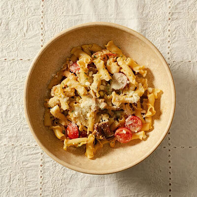 Макароны с лисичками и креветками в Банщики по цене 990 ₽