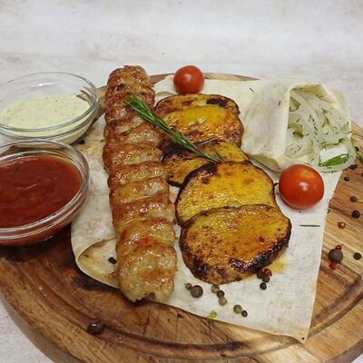 Диетический куриный ланч с кебабом в Shish по цене 425 ₽