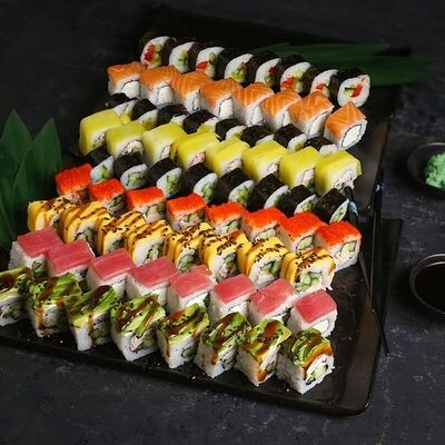 Сет Рыбный дракон в Рыбин Гуд Sushi Premium по цене 5490 ₽