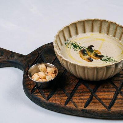 Крем-суп грибной в Фабрика по цене 220 ₽