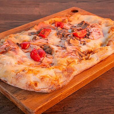 Римская пицца Ветчина и грибы в Бар Крафт 1.0 по цене 850 ₽