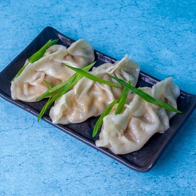 Гёдза на пару в Sushi Guru по цене 339 ₽