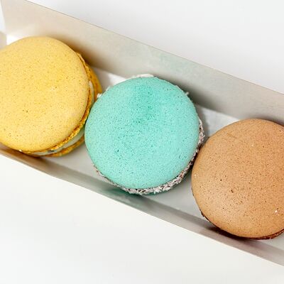 Набор макарон Ассорти 3 шт. в Tortterry по цене 540 ₽