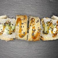 Унаги с огурцом в Sushi рай