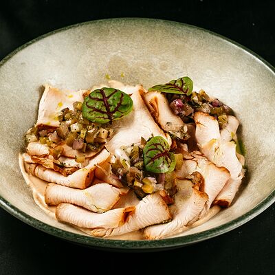 Вителло тоннато в Горки парк по цене 495 ₽