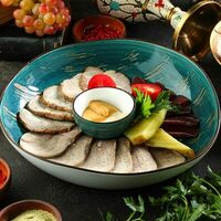 Мясное ассорти в Добрый Грузин