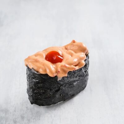 Острый гункан с креветкой в Yummy yummy по цене 95 ₽