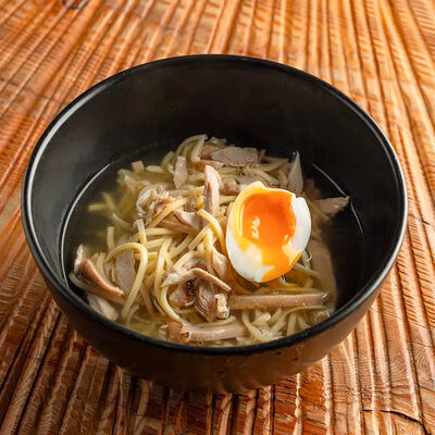 Куриная лапша в Горыныч по цене 620 ₽