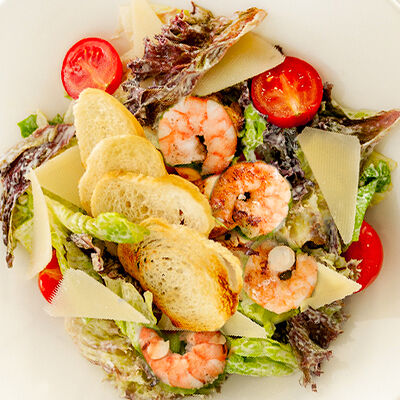 Салат Цезарь в Sushi House по цене 17 р.