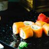 Ролл Филадельфия с лососем в Supersushi по цене 695