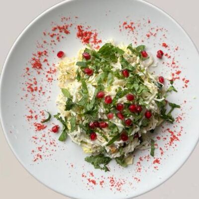 Салат по-грузински в Лобио по цене 400 ₽