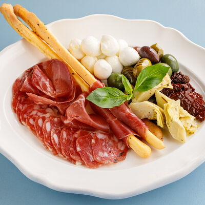 Антипасти в Терраса по цене 2250 ₽