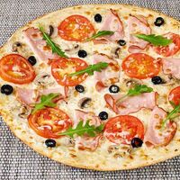 Пицца с беконом и грибами в Pizza-house