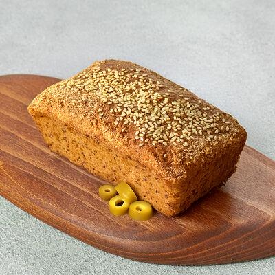 Бездрожжевой гречневый хлеб с оливками в Лён & Гречка bakery по цене 360 ₽
