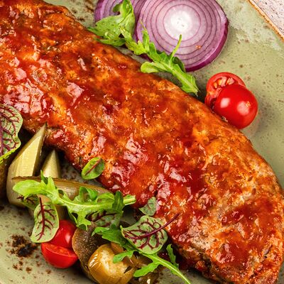 Свиные ребра в Омар Хайям по цене 1060 ₽