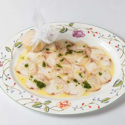 Карпаччо Дикий сибас в Bistrot по цене 1800 ₽