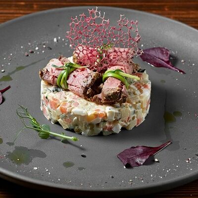 Оливье в Линдерхоф по цене 895 ₽