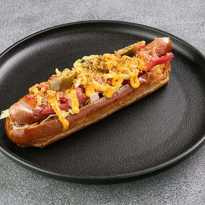 Хот-дог сырный BBQ в Holy Hotdoggers по цене 700 ₽