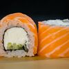 Ролл Филадельфия с огурцом в Yellowfin Sushi по цене 1500