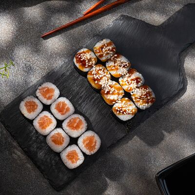 Маки Ассорти в Акула вкуса по цене 849 ₽