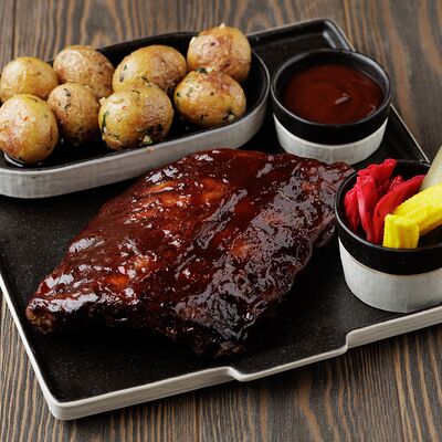 BBQ Свиные ребрышки в Mis по цене 1180 ₽