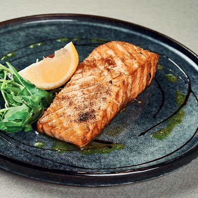 Сёмга на гриле в Невидалия по цене 1340 ₽