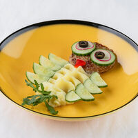 Домашняя котлета с пюре Совенок в DuderHoff