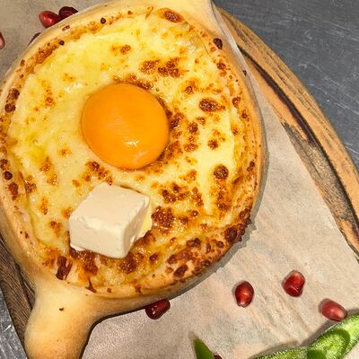 Хачапури по-аджарски в Тамада по цене 550 ₽