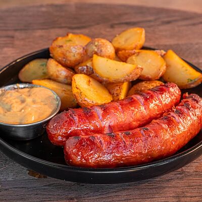 Сардельки пряные с сыром в Бар Крафт 1.0 по цене 960 ₽