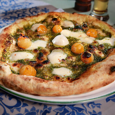 Пицца Гурме в Mama Roma по цене 379 ₽