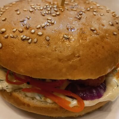 Фиш Бургерв Кондитерская-пекарня Смайлик по цене 205 ₽